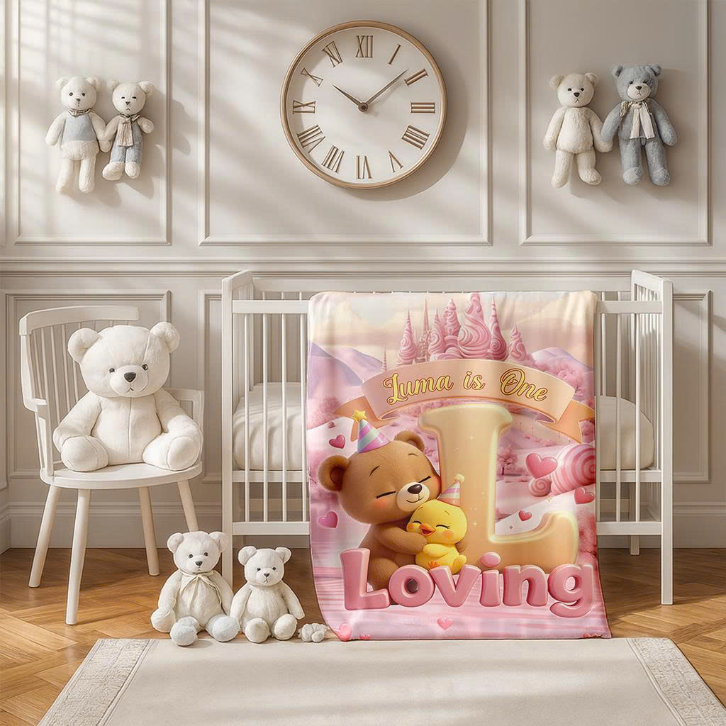 Personalized Letter L Blanket for Kids | A Lovely & Snuggly Gift for a Little One | Custom Initial Snuggle Blanket