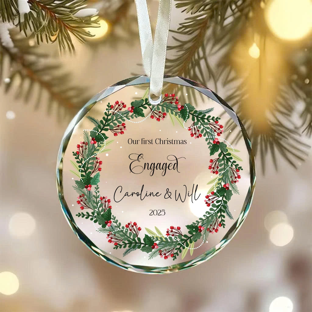 berries engagement ornament