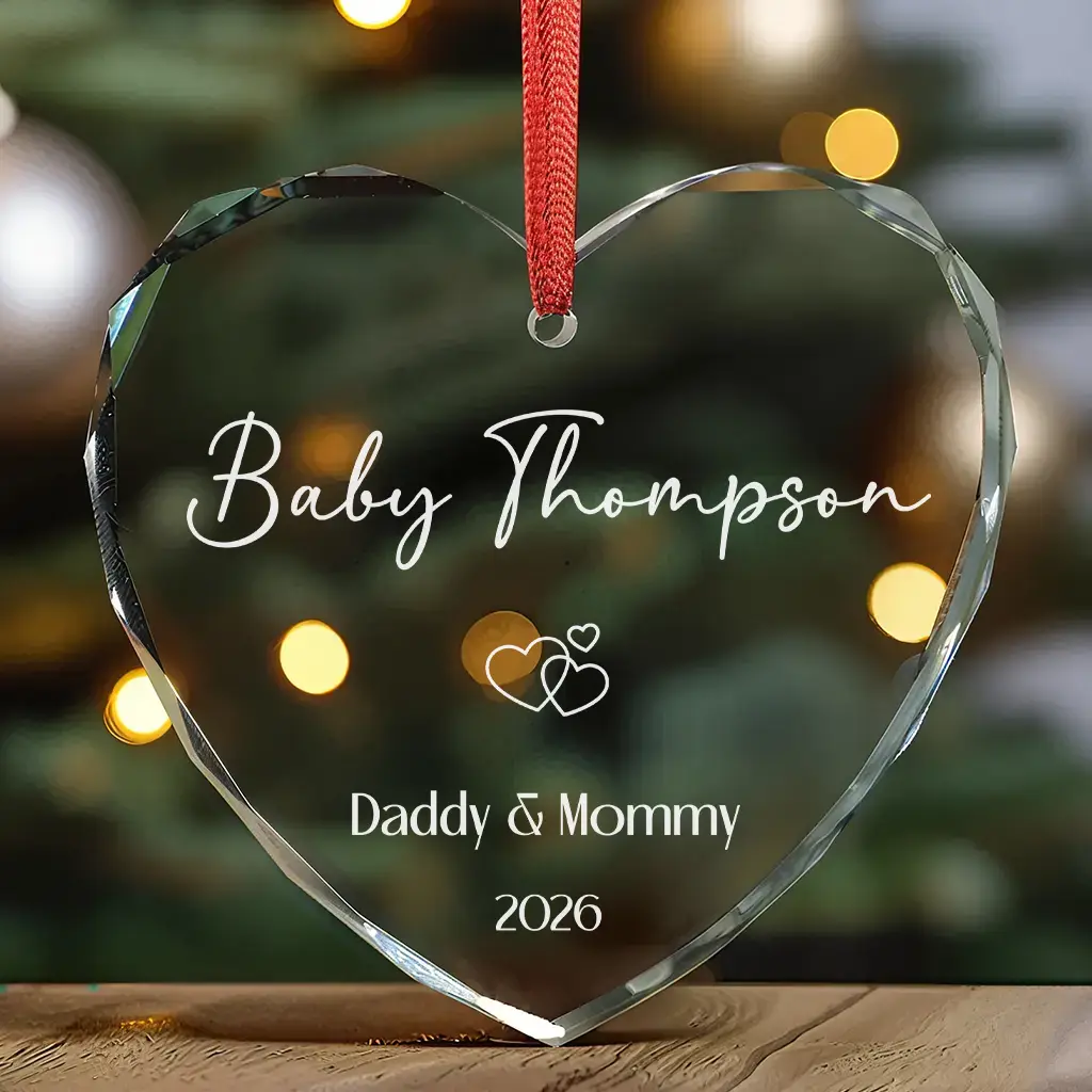 Custom Baby Name Crystal Heart Ornament, Personalized Mommy & Daddy 2026 Keepsake, Pregnancy Announcement Gift, Clear Glass Decor