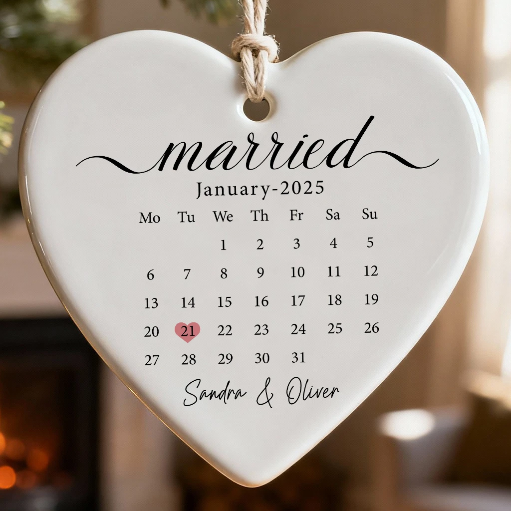 Custom Married Date Ornament, Personalized Ceramic Heart Calendar, Wedding Day Keepsake Gift for Couple