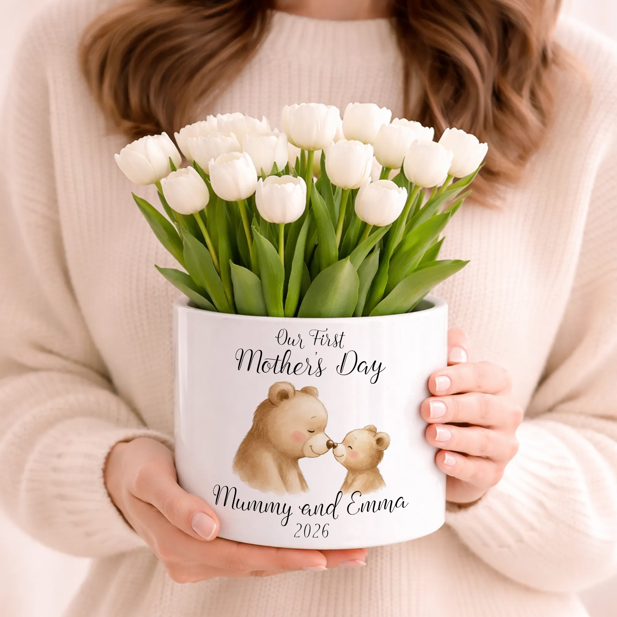 Personalized Flower Vase Gift for Mom, Custom Name Ceramic Planter, Mom and Baby Bear Keepsake, First Mother’s Day Gift, Home Decor Gift